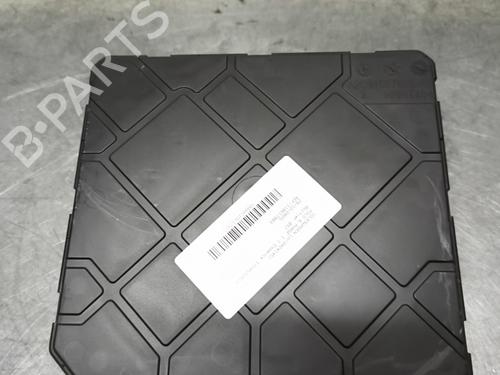 fuse-box-vw-polo-vi-aw1-bz1-ae1-2017-32995143 main image