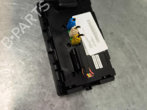 display-monitor-renault-scenic-iii-jz01_-2008-2009-2010-2011-2012-2013-2014-2015-2016-32995708 main image