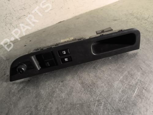 left-front-window-switch-suzuki-swift-iii-mz-ez-2005-32994879 main image