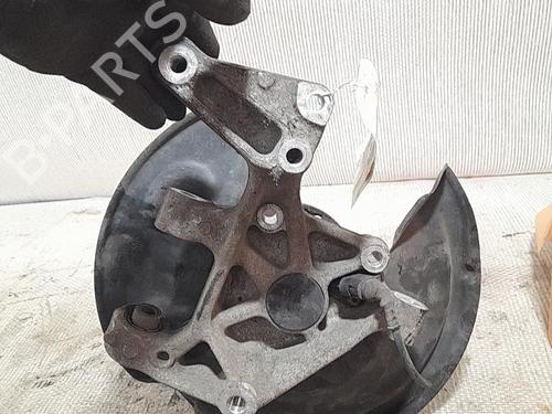 Used Right rear steering knuckle VW PASSAT B6 (3C2) 2.0 TDI 16V (140 hp) 21694876