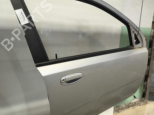 right-front-door-chevrolet-aveo-kalos-hatchback-t250-t255-2006-31257673 main image