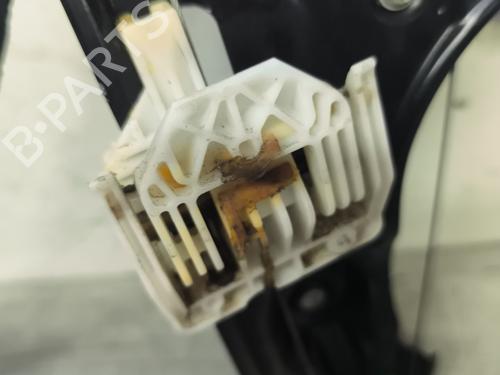 Used Front right window mechanism Front right window mechanism BMW X1 (E84) xDrive 20 d (184 hp) 32721063 32721063