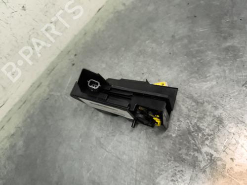 rear-left-lock-dacia-sandero-ii-2012-32994859 main image