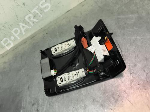 Interior roof light RENAULT CLIO V (B7_) 1.0 TCe 90 (B7MT) | BP31972391I8 