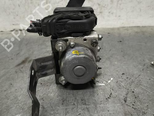 Used ABS pump ABS pump RENAULT KANGOO Express (FW0/1_) 1.5 dCi 90 (FW0G, FW05, FW08, FW11) (90 hp) 33870393 33870393