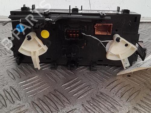 Used Climate control Climate control CITROËN C3 II (SC_) 1.4 (73 hp) 21723647 21723647