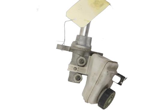 brake-master-cylinder-citroen-c1-pm_-pn_-2005-2006-2007-2008-2009-2010-2011-2012-2013-2014-34284884 main image