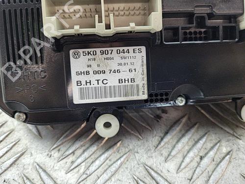 Used Climate control Climate control VW GOLF VI (5K1) 1.6 TDI (105 hp) 21710991 21710991