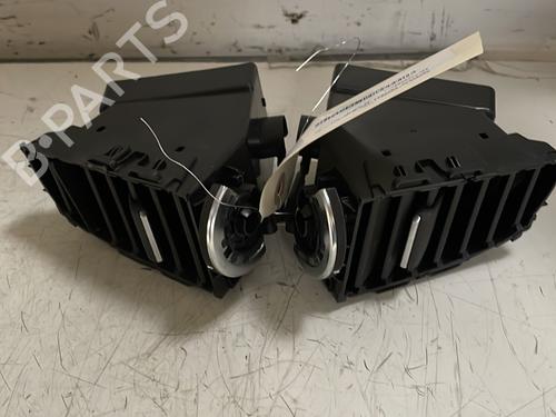 Air vent RENAULT MEGANE IV Hatchback (B9A/M/N_) 1.5 dCi 110 (B9A3) | BP24346679I21 - Image 3