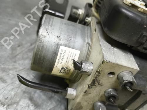 Used ABS pump ABS pump PEUGEOT 308 II (LB_, LP_, LW_, LH_, L3_) 1.6 HDi 100 (99 hp) 33870224 33870224