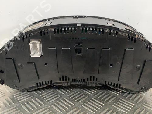 Used Instrument cluster Instrument cluster CITROËN C4 II (NC_) 1.6 HDi 90 (92 hp) 22031886 22031886