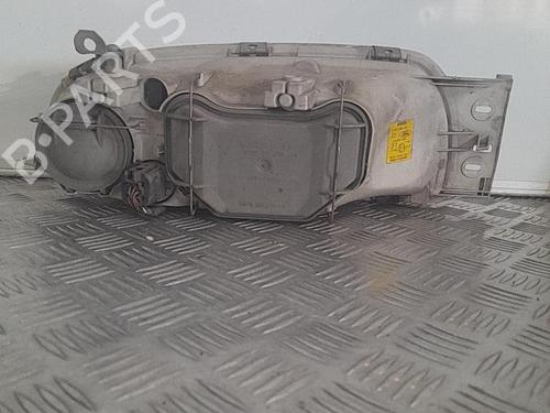 Used Right headlight Right headlight FORD FIESTA IV (JA_, JB_) 1.3 i (60 hp) 21696085 21696085