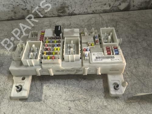 Used Fuse box Fuse box FORD KUGA I 2.0 TDCi (140 hp) 33992309 33992309