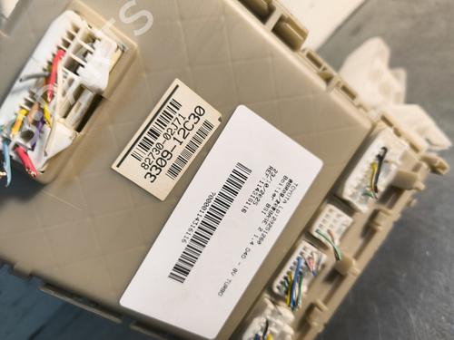 Fuse box TOYOTA AURIS (_E15_) 1.4 D-4D (NDE150_, NDE150R) | BP29997287E1 - Image 2