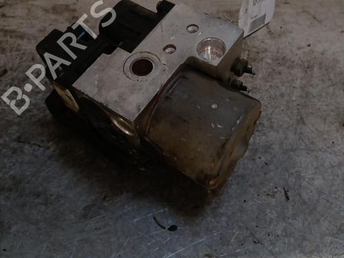 Used ABS pump FIAT PUNTO (188_) 1.9 JTD (86 hp) 23030507