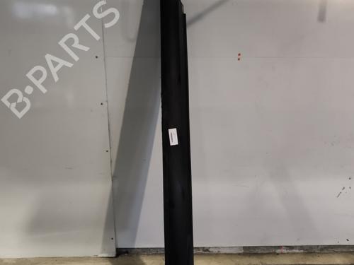 Høyre side kjol PEUGEOT 2008 I (CU_) 1.2 THP 110 / PureTech 110 (110 hp) 33122920