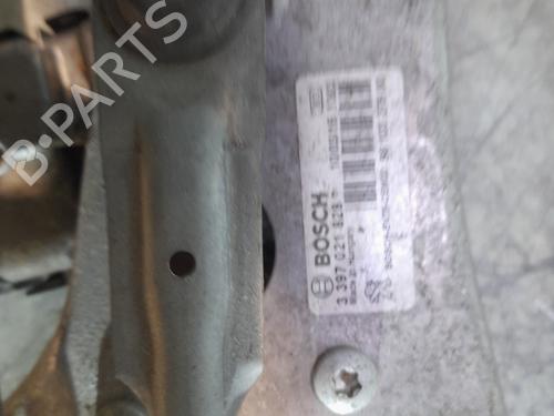 Used Front wiper motor Front wiper motor PEUGEOT 308 SW II (LC_, LJ_, LR_, LX_, L4_) 2.0 BlueHDi 150 (150 hp) 22789625 22789625