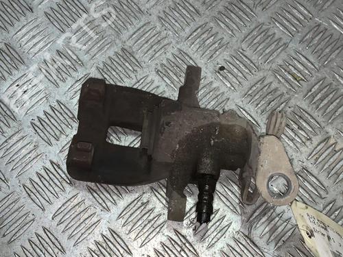 Venstre bremsekaliber bag ALFA ROMEO MITO (955_) 1.3 MultiJet (955AXH1B, 955AXT1A) (90 hp) 21701087