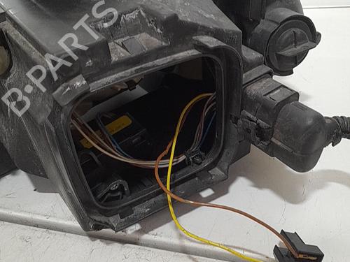 Used Right headlight Right headlight AUDI A3 Sportback (8PA) 1.9 TDI (105 hp) 24222627 24222627