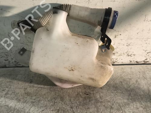 windscreen-washer-tank-citroen-jumpy-ii-van-2007-2008-2009-2010-2011-2012-2013-2014-2015-2016-32996122 main image