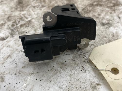 Used Mass air flow sensor Mass air flow sensor 39639934 39639934
