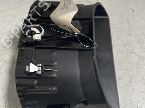 Air vent PEUGEOT 208 I (CA_, CC_) 1.6 HDi | BP24526402I21 
