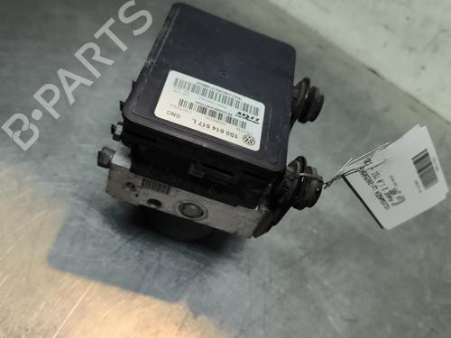 Używane Pompa ABS VW UP! (121, 122, BL1, BL2, BL3, 123) 1.0 TSI (90 hp) 30829891