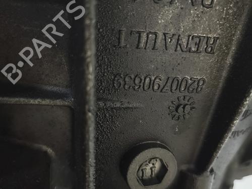 gearbox-renault-megane-iii-hatchback-bz01_-b3_-2008-33992375 main image