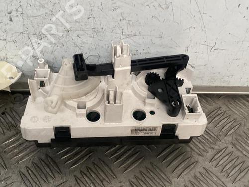 Used Climate control Climate control CITROËN C3 Picasso (SH_) 1.6 VTi 120 (120 hp) 21700893 21700893