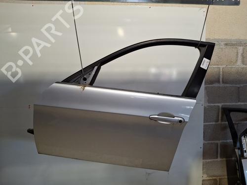 Used Left front door BMW 3 Touring (E91) 318 d (143 hp) 22421207