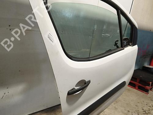 Used Right front door Right front door 39639945 39639945