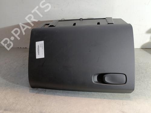 Used Glove box VOLVO V40 Hatchback (525) D3 (150 hp) 29081593