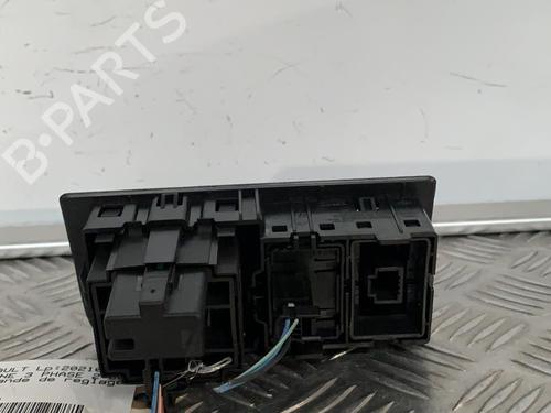 Used Headlight switch RENAULT MEGANE III Coupe (DZ0/1_) 1.5 dCi (DZ09, DZ0D, DZ1F, DZ1G, DZ14, DZ29) (110 hp) 22032397