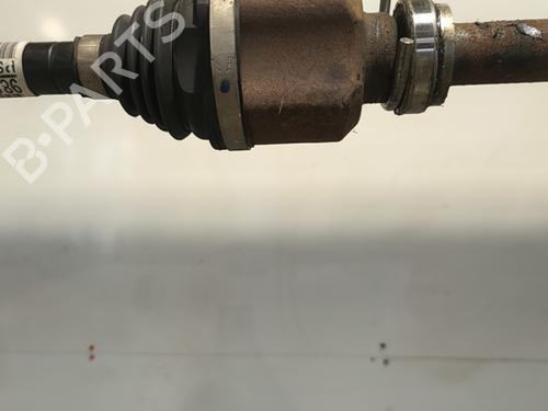 Used Right front driveshaft Right front driveshaft PEUGEOT 308 SW II (LC_, LJ_, LR_, LX_, L4_) 1.5 BlueHDi 100 (102 hp) 32996776 32996776