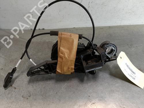 front-right-lock-nissan-nv300-van-x82-2016-29082231 main image