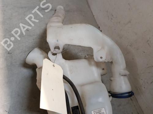 Used Windscreen washer tank PEUGEOT 208 I (CA_, CC_) 1.6 HDi (92 hp) 28443815