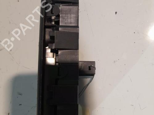 Used Right front window switch Right front window switch PEUGEOT 308 I (4A_, 4C_) 1.6 HDi (109 hp) 21713662 21713662