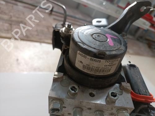 ABS pump TOYOTA YARIS (_P13_) 1.0 (KSP130_, KSP130) | BP28442174M43 
