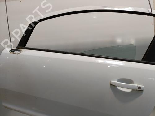 Used Left front door OPEL CORSA D (S07) 1.3 CDTI (L08, L68) (95 hp) 21709253