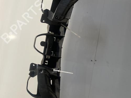 Kofangerbeslag bag RENAULT MEGANE IV Hatchback (B9A/M/N_) 1.3 TCe 140 (B9NB) BP29354146C159
