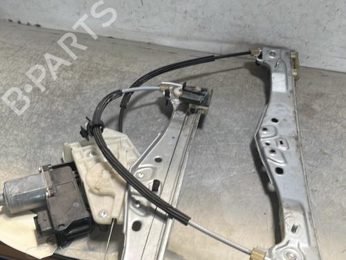 front-right-window-mechanism-citroen-c4-cactus-2014-28164812 main image