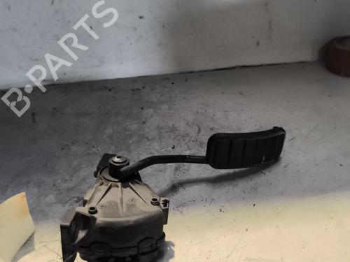 Used Pedal RENAULT MASTER II Van (FD) 2.2 dCI 90 (FD0G, FD0N, FD2G, FD2N, FD3G, FD3N) (90 hp) 28354363