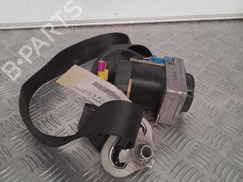 Høyre foran beltestrammer VW GOLF IV (1J1) 1.9 TDI (115 hp) 21695339