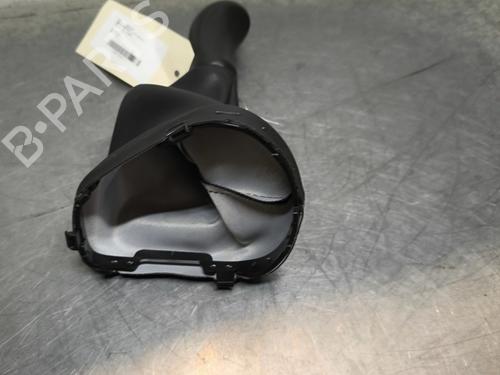 Used Shift knob Shift knob DACIA SANDERO II TCe 90 (B8M1, B8MA, B8AC) (90 hp) 32996400 32996400