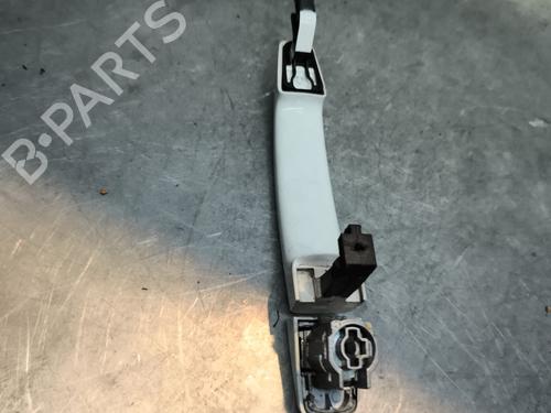 front-left-exterior-door-handle-opel-mokka-mokka-x-j13-2012-2013-2014-2015-2016-2017-2018-2019-32995464 main image