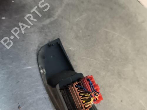 Left front window switch RENAULT MEGANE I (BA0/1_) 1.9 D Eco (BA0A, BA0U, BA0R) | BP30552571I27 - Image 2