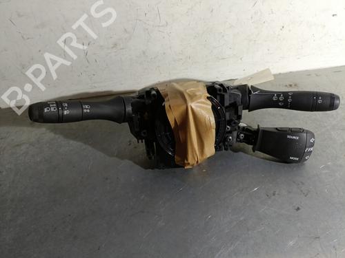 Used Steering column stalk Steering column stalk DACIA DUSTER (HM_) 1.5 dCi 115 4x4 (HMAD) (116 hp) 29081215 29081215