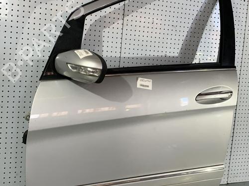 Used Left front door Left front door 21720274 21720274