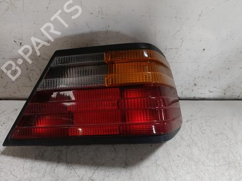 Used Right taillight MERCEDES-BENZ 124 Saloon (W124) 300 D (124.130) (113 hp) 25624948
