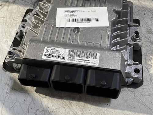 Used Control unit PEUGEOT 3008 I MPV (0U_) 1.6 HDi (114 hp) 25985747